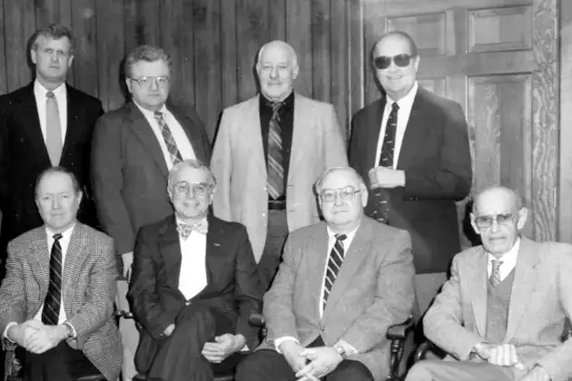 Early Board 1988